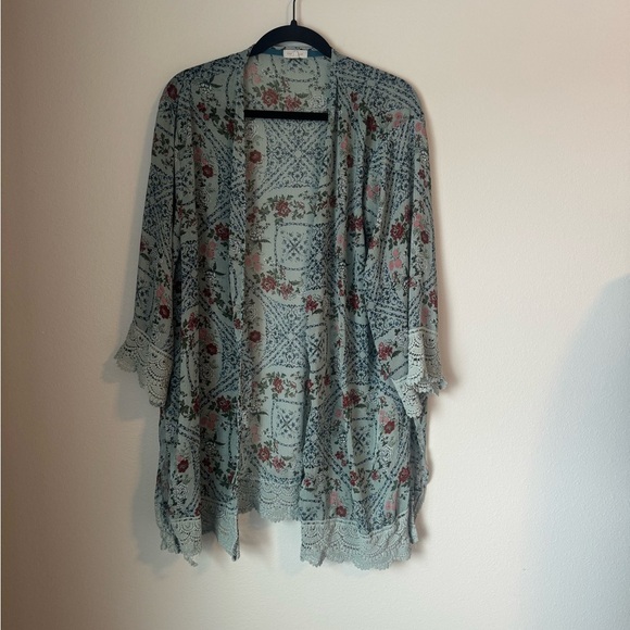 mason & belle Tops - Floral Lace Kimono Cardigan - Blue and Red